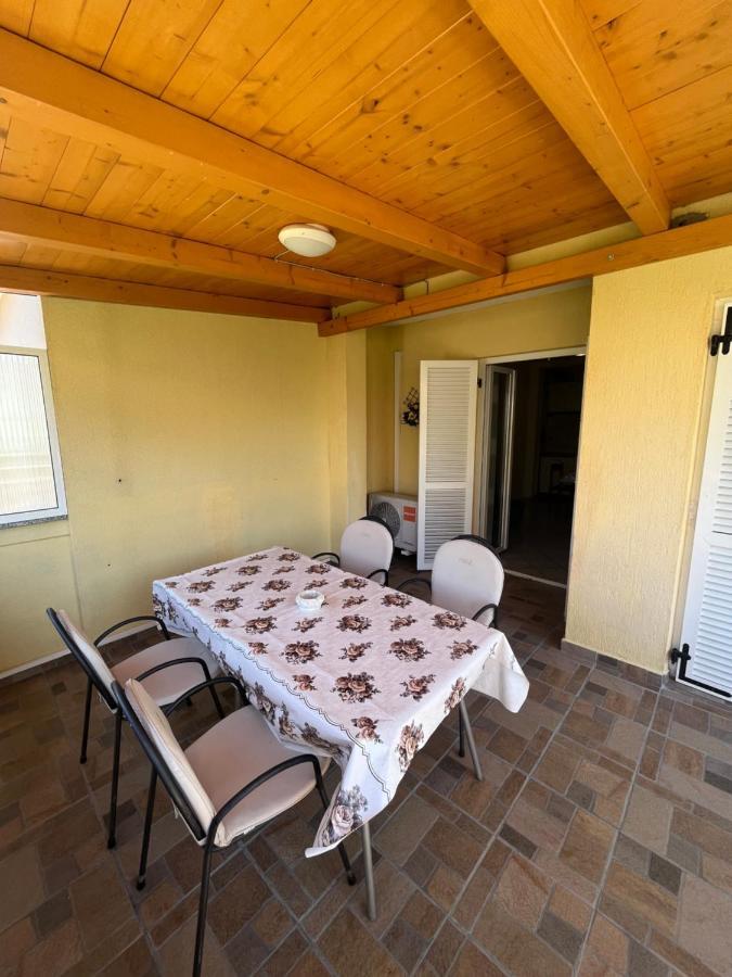 Apartments And Rooms Markovski Palit Bagian luar foto